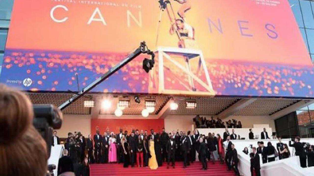 cannes-film-festivalinden-rus-gazetecilere-akreditasyon-yasagi-Q27mWN8P.jpg