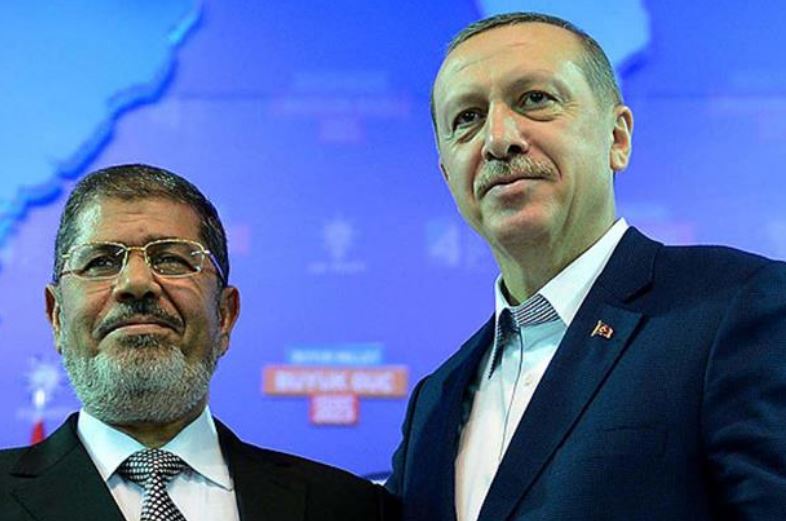 İki kafadarın zaferi