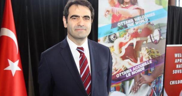 Hollanda’daki yeni Büyükelçimiz Selçuk Ünal’ın ataması yapıldı