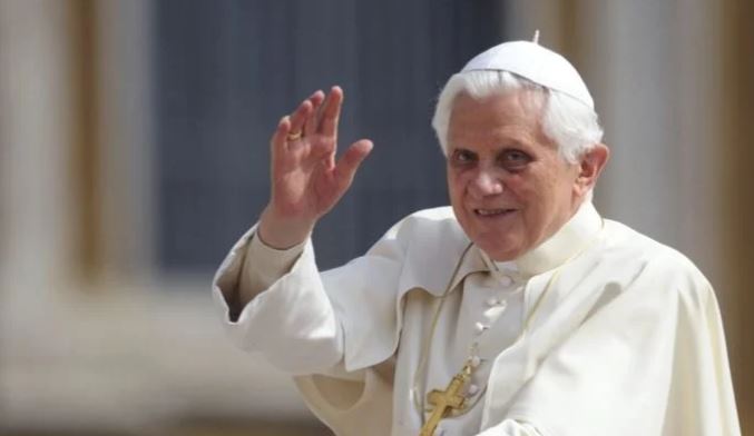 papa-benedict