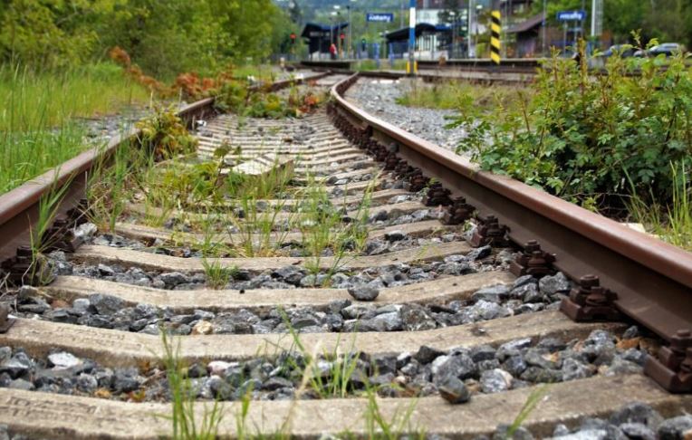 tren-yolu-almanya