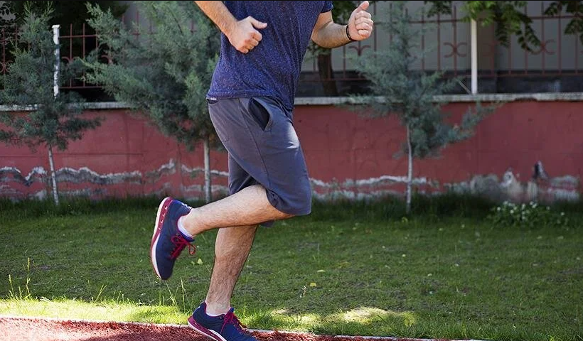 Güçlü bacakları olan kişiler yaşadı