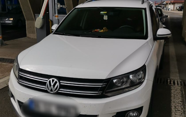 Sıla yoluna çıkan gurbetçinin ceketinin cebinde 60 bin Euro ve 10 külçe altın çıktı