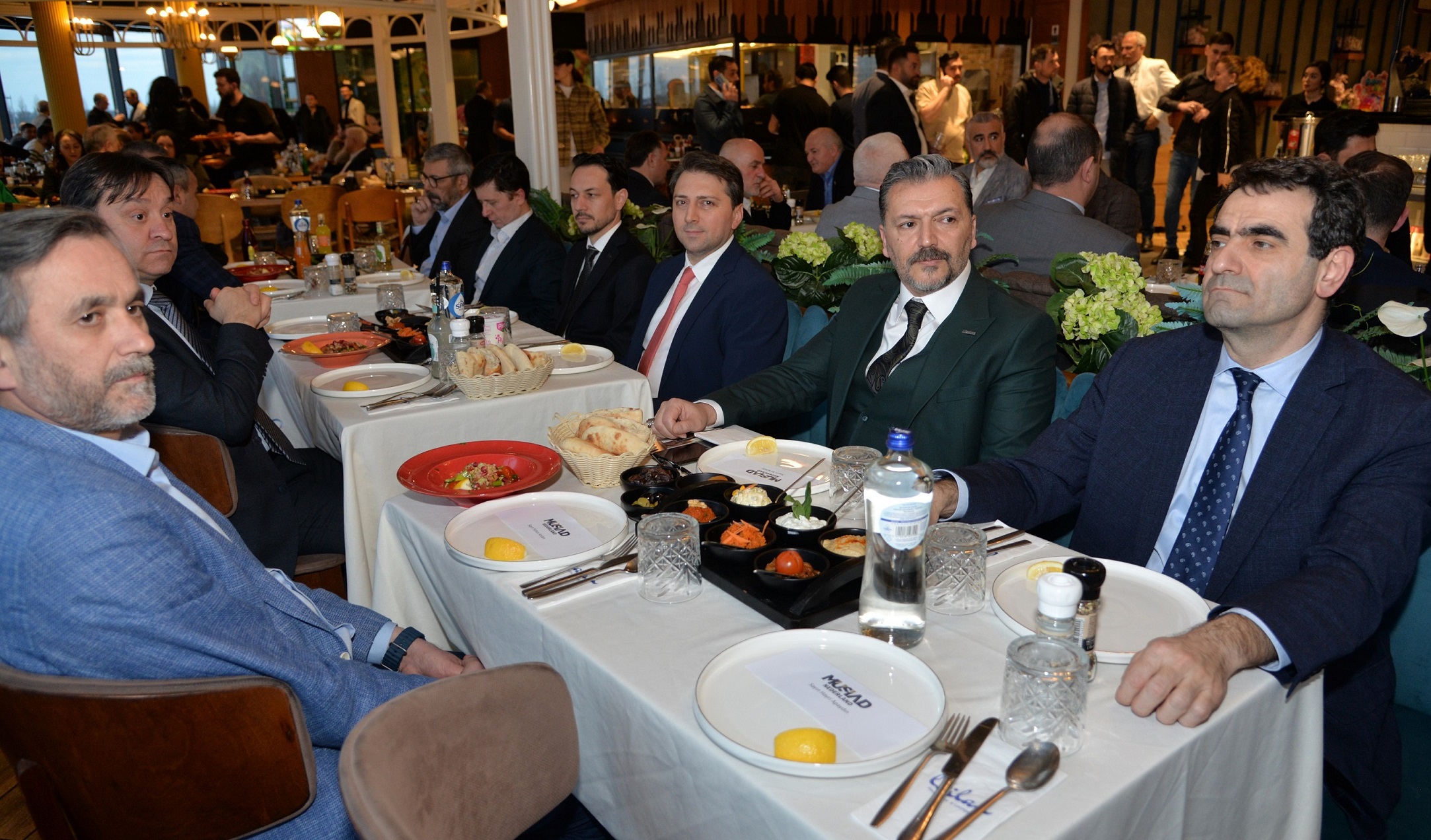 MÜSİAD Hollanda geleneksel iftar programı gönülleri birleştirdi-TIKLA İZLE