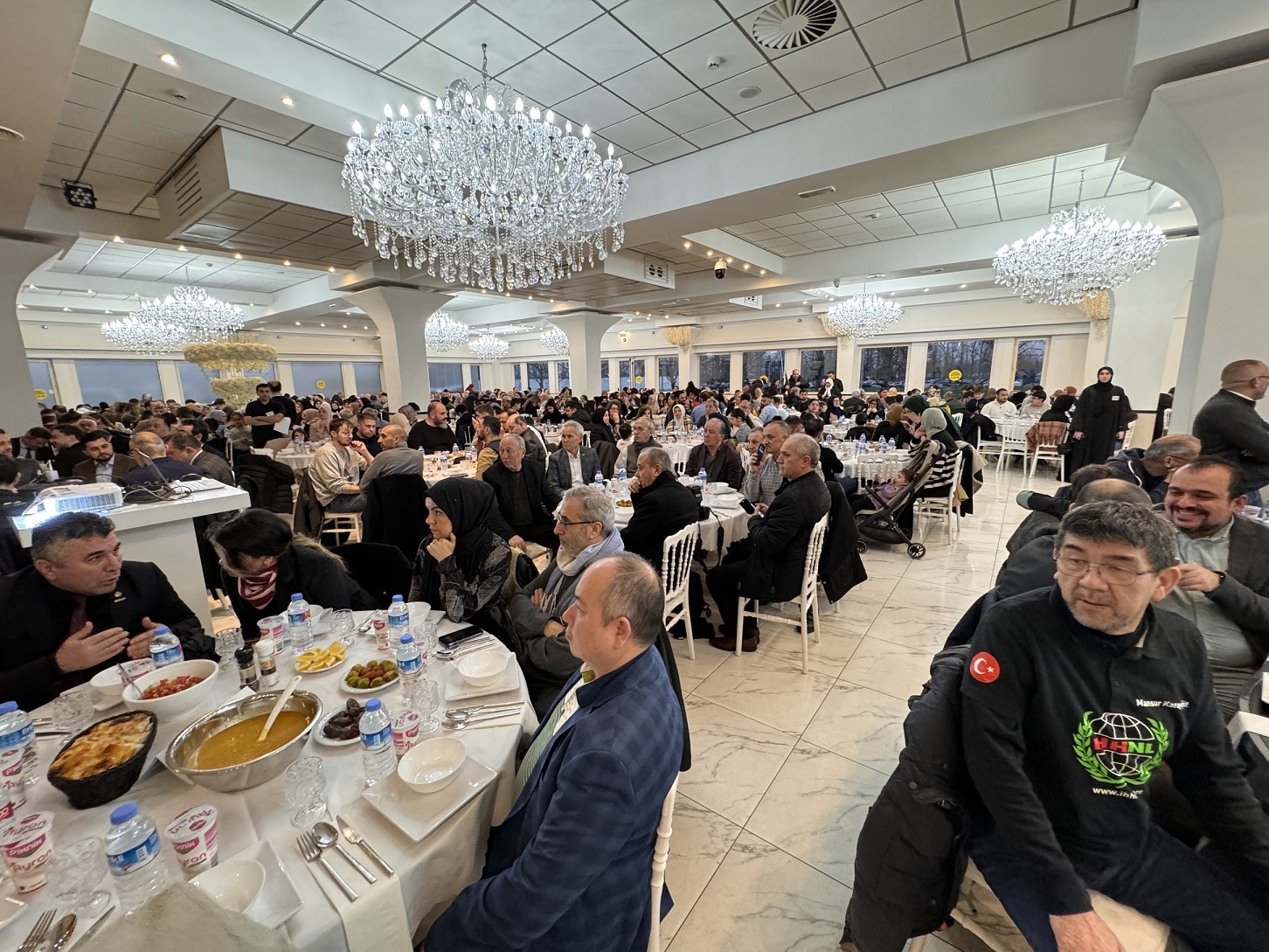 IHHNL iftar programında birlik mesajları