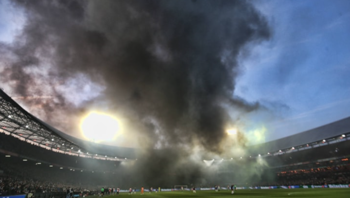 Hollanda’da Feyenoord-Ajax maçında tarihi hezimet