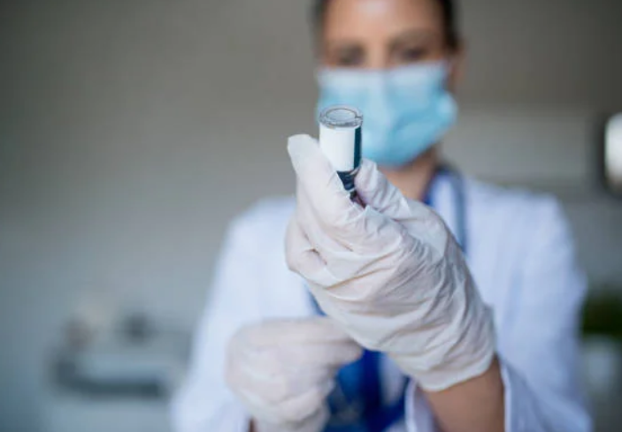 Korona geçirenler mutlaka göz doktoruna kontrole gitmeli