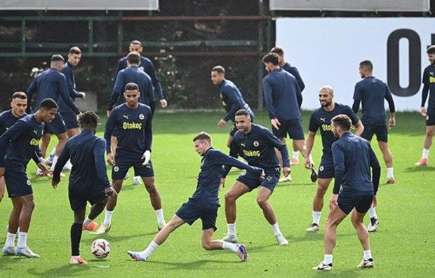 Twente-Fenerbahçe maçı saat kaçta, hangi kanalda?