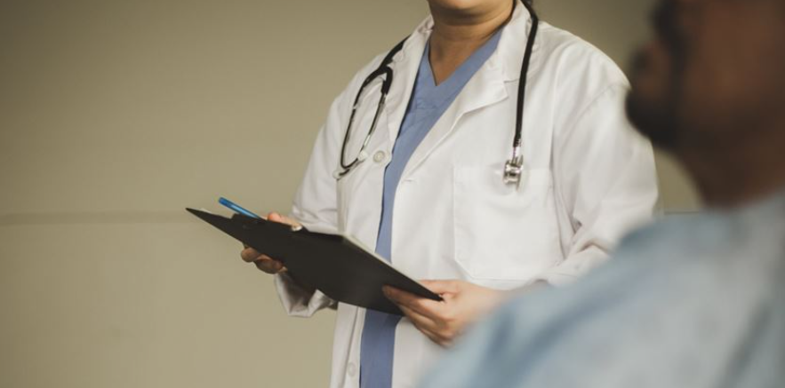 Doktor bulamayan binlerce Hollandalı stres ve sağlık sorunlarıyla boğuşuyor