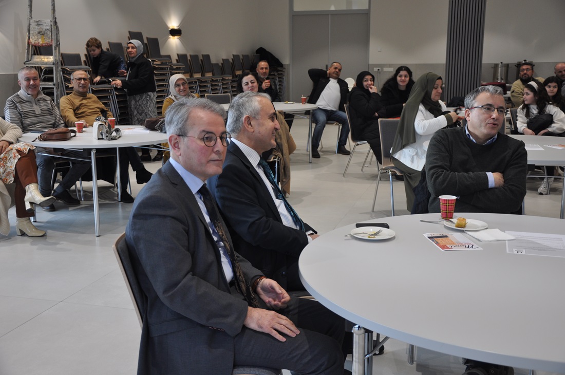 meral-teyzenin-ses-dolabi-almelo-2025-2