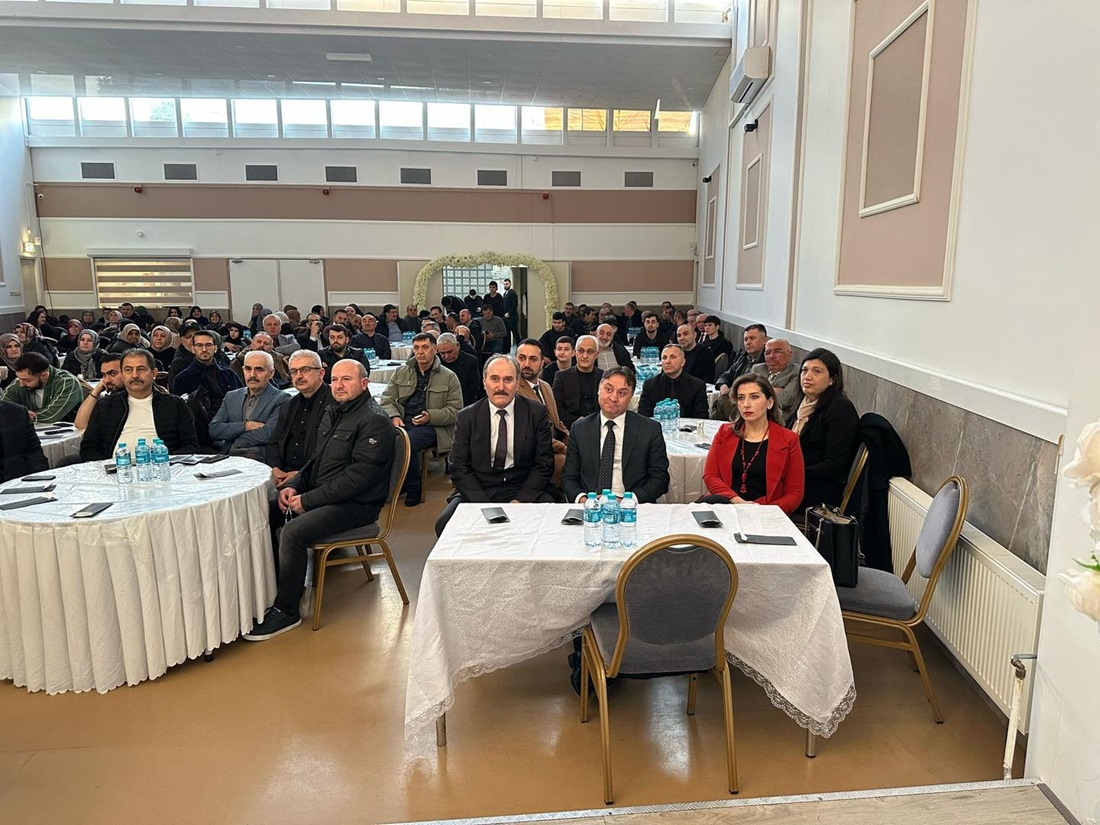 Hollanda Türk Federasyonu Rotterdam’da Çanakkale şehitlerini andı