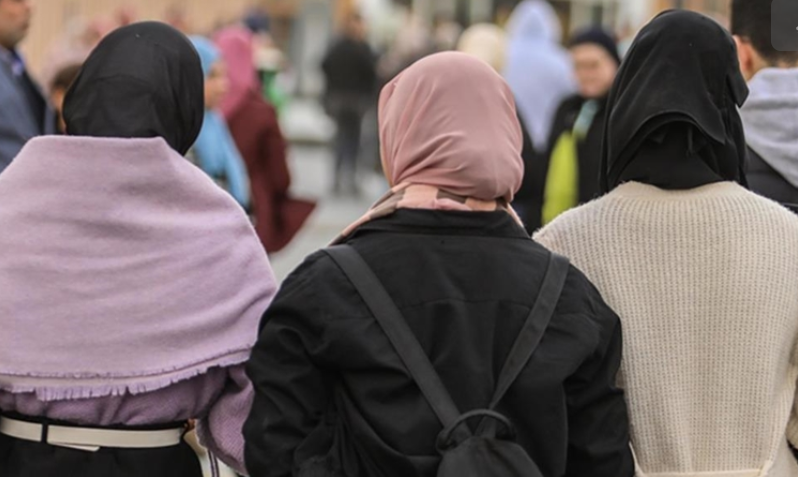 Avrupa’da Müslüman kadınlara yönelik ayrımcılık endişe verici boyutta
