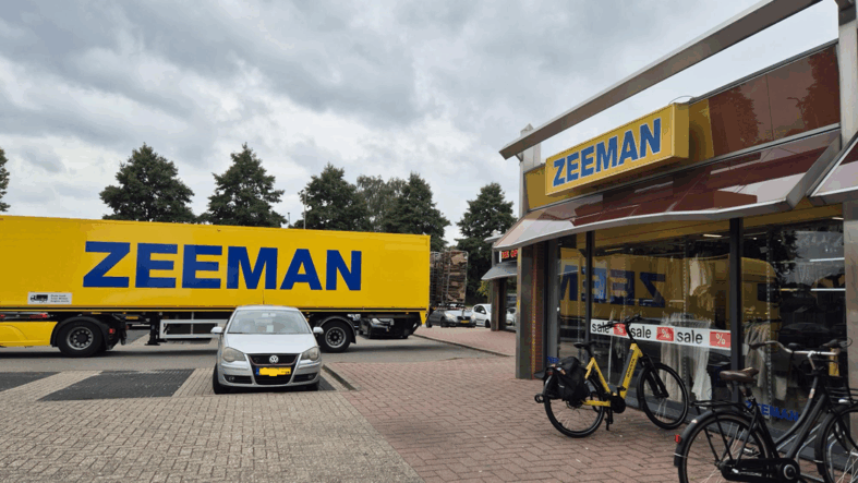 Zeeman bebek tulumlarını geri çağırıyor