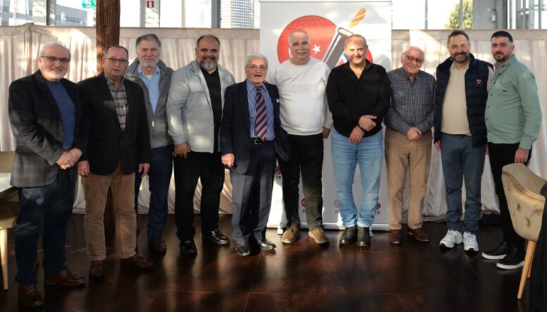 Hollanda Türk Gazeteciler Birliği ilk büyük buluşmasını gerçekleştirdi