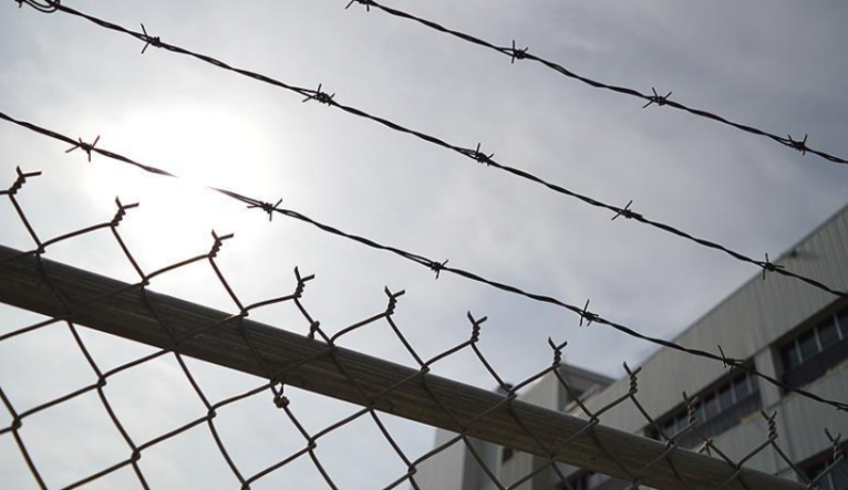 Hollanda’da cezaevi krizi büyüyor: Yüzlerce kişi dışarı mı çıkacak?