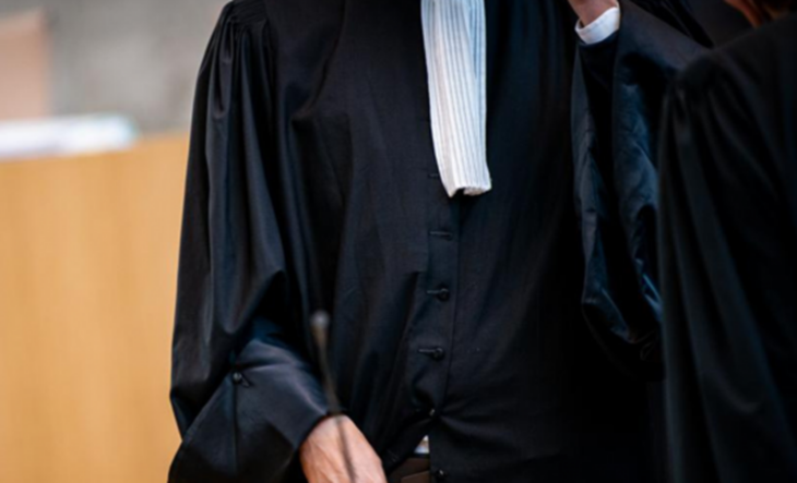 avukat-cubbe-fransa-2026