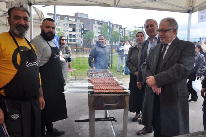 turk-mutfagi-haftasi-hollanda-almelo-yunus-emre-camii-2026-1