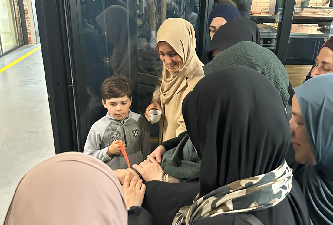 Ebru sanatının renkleri Enschede’de buluştu
