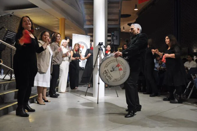 enschede-melodi-turk-muzigi-korosu-bir-gece-bin-duygu-2025-1